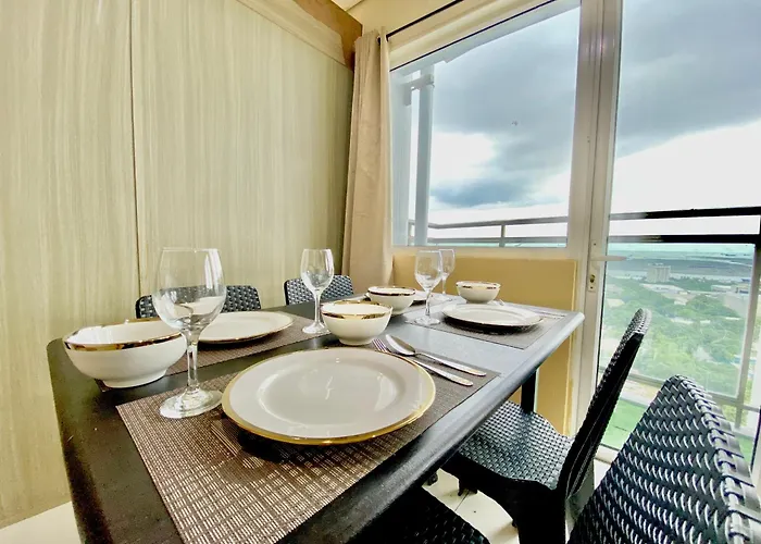 Smdc Breeze Residences Pasay Near Airport Picc Ccp World Trade Center Moa And Starcity Aparthotel Manila